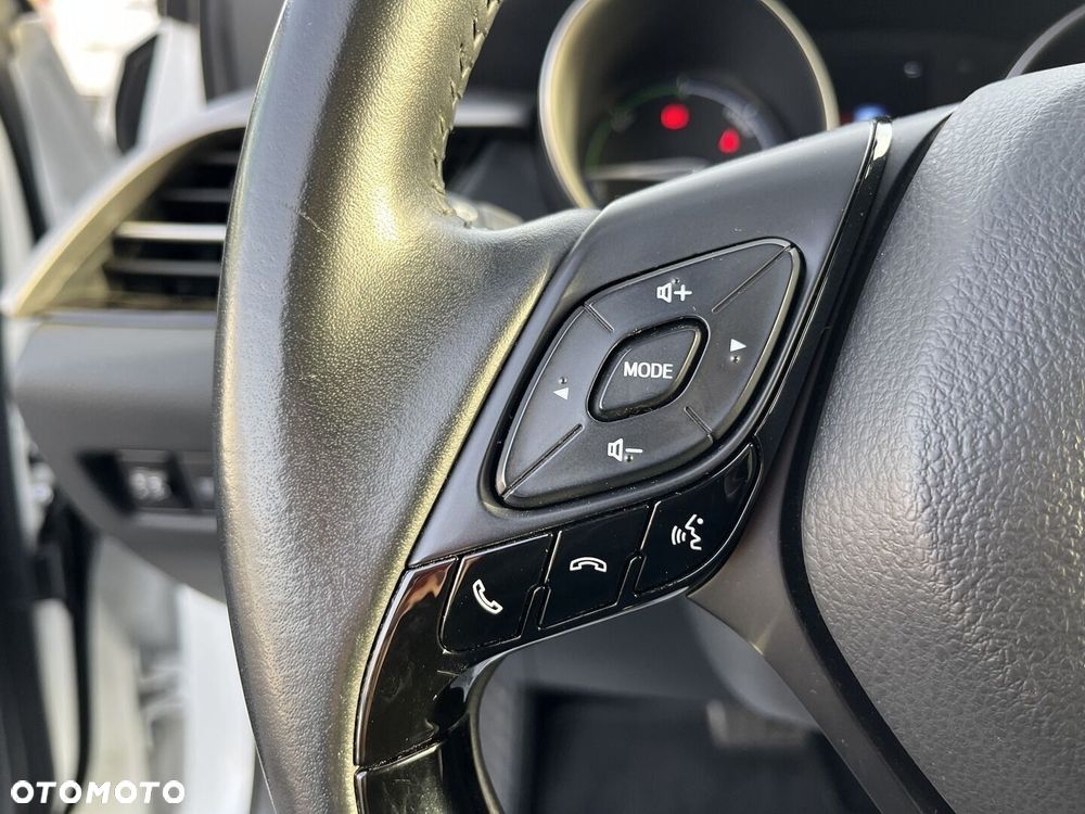 Toyota C-HR 1.8 Hybrid GPF Comfort - 12