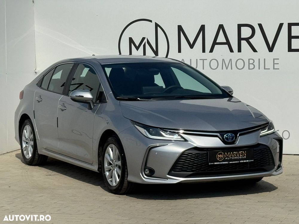 Toyota Corolla 1.8 HSD Dynamic - 1