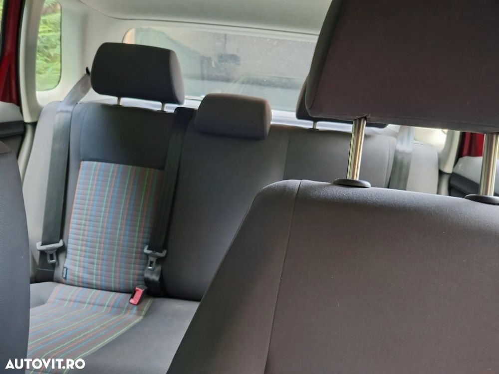 Volkswagen Polo - 6