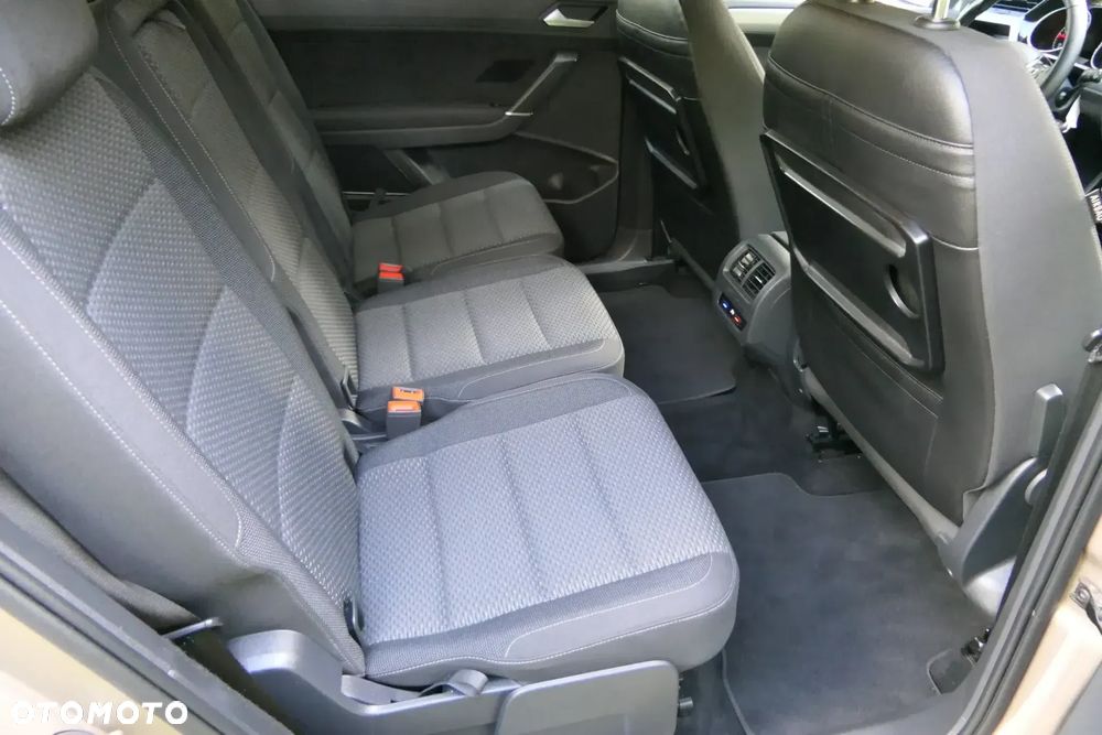 Volkswagen Touran 2.0 TDI BMT Highline DSG - 26