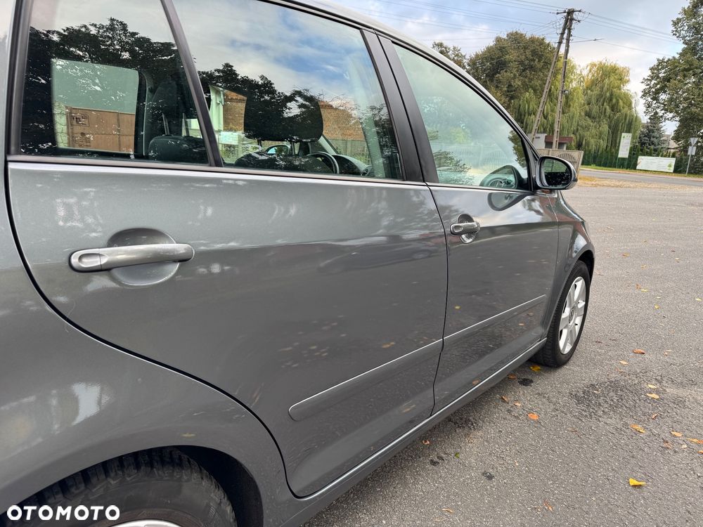 Volkswagen Golf Plus 1.9 TDI Comfortline - 12