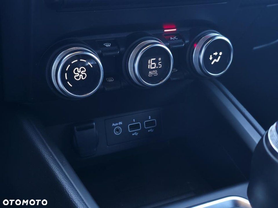 Renault Clio - 19
