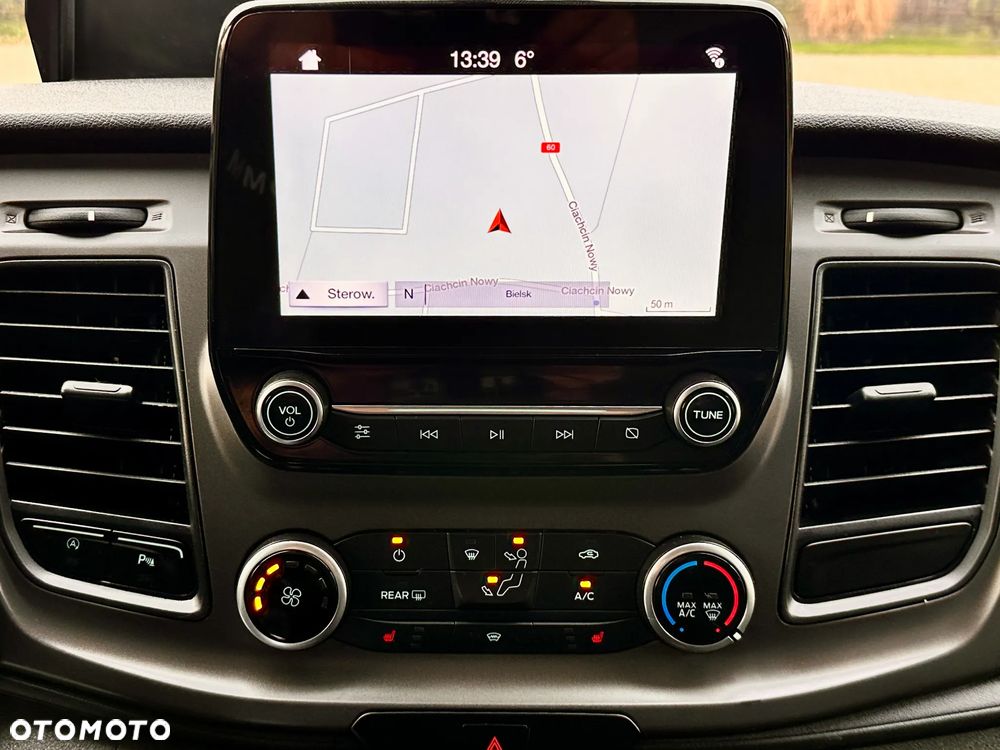 Ford TRANSIT CUSTOM - 22