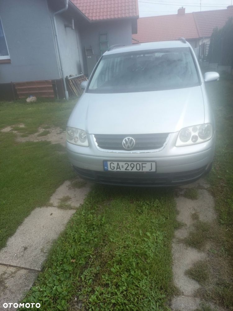 Volkswagen Touran 1.9 TDI Conceptline - 2
