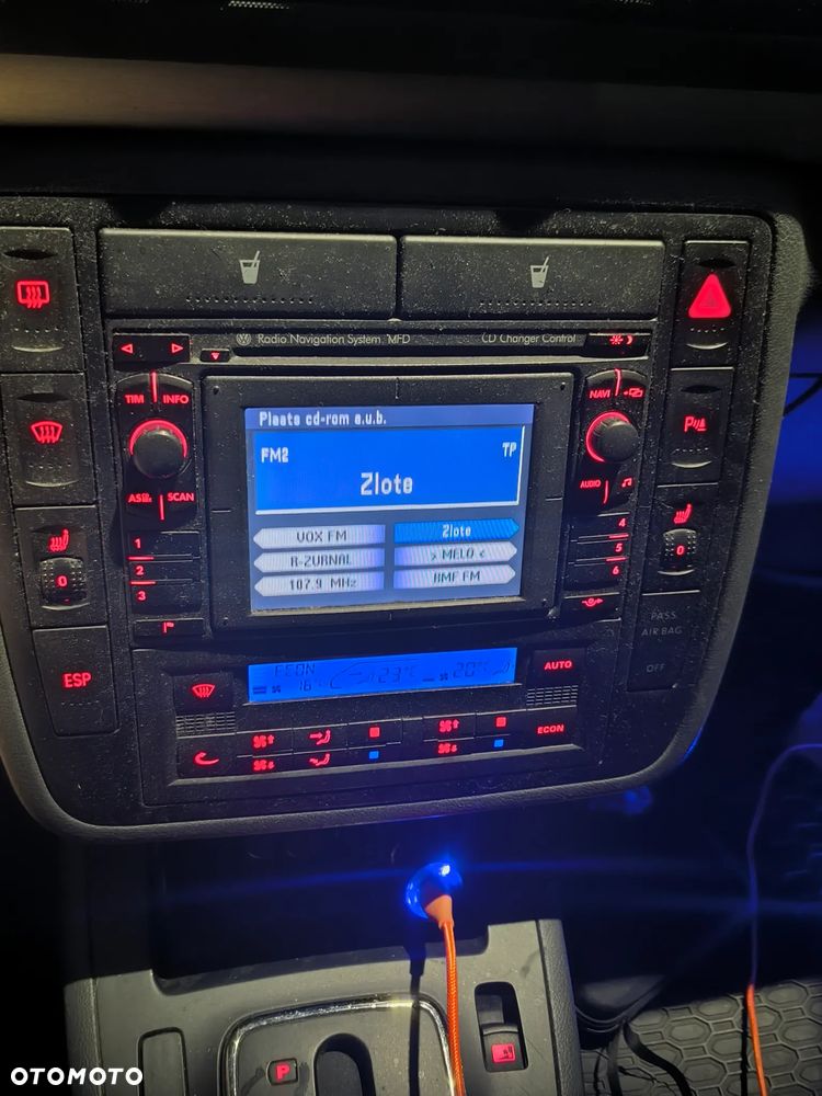 Volkswagen Sharan 1.8T Highline Tiptr - 27