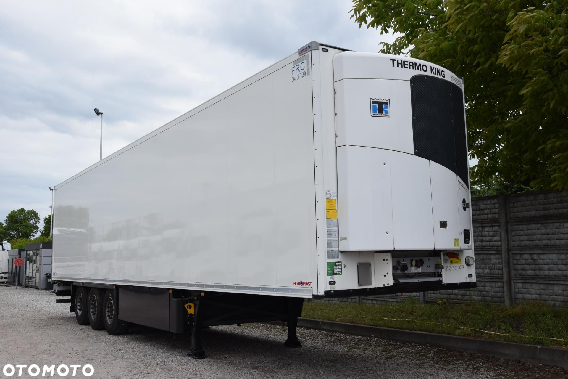 Schmitz Cargobull SKO FP 45 ThermoKing SLXi 300 - 3