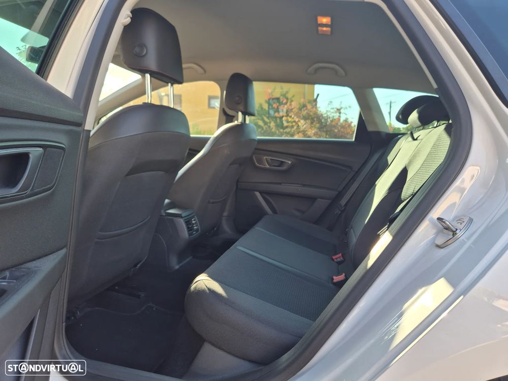 SEAT Leon ST 2.0 TDI FR S/S - 35