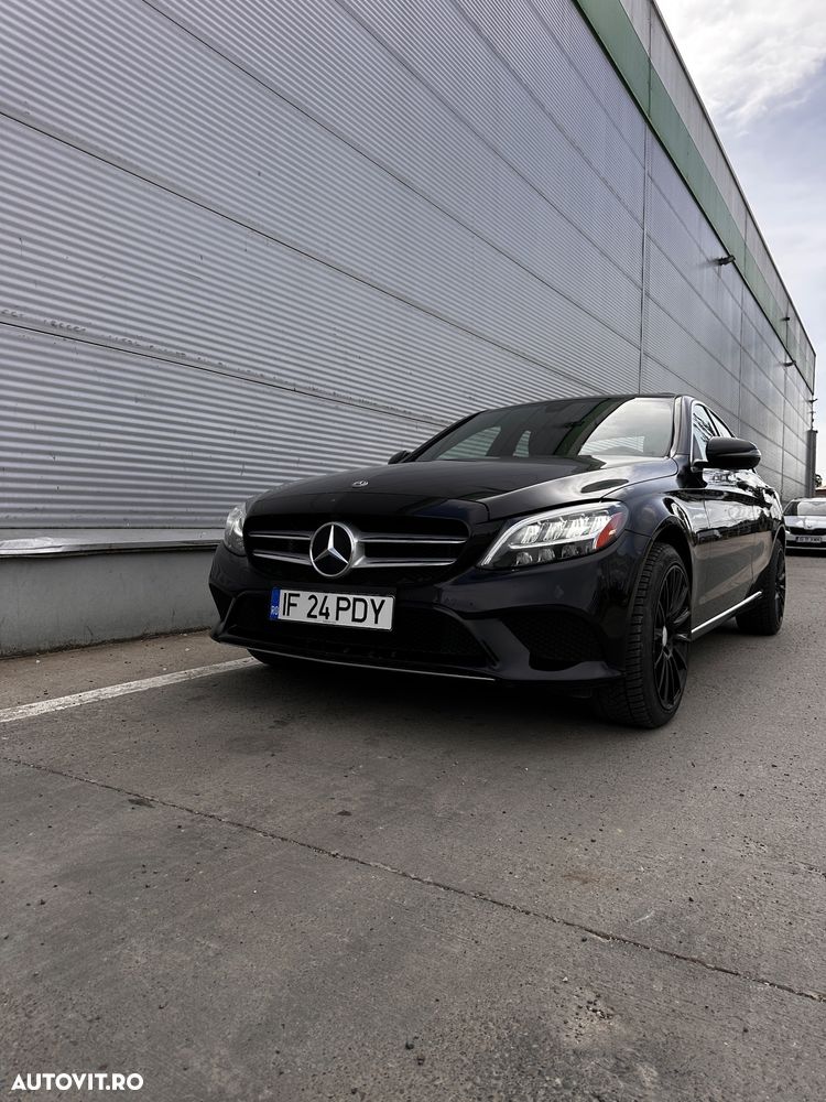 Mercedes-Benz C 300 4MATIC Aut. - 11