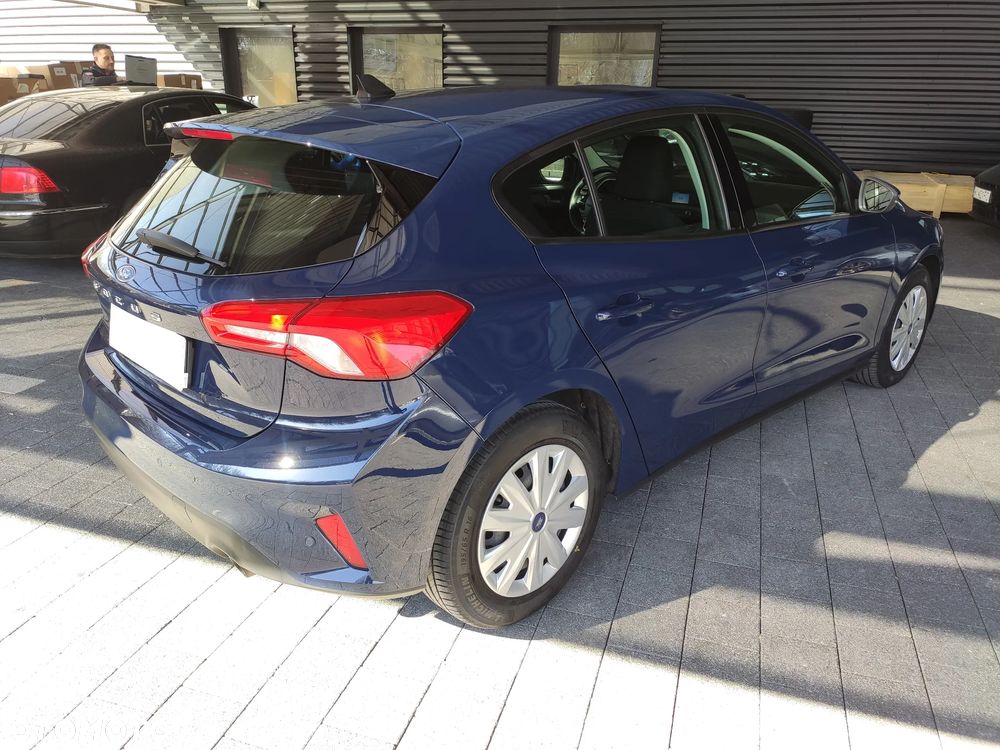 Ford Focus 1.0 EcoBoost Trend Edition - 6