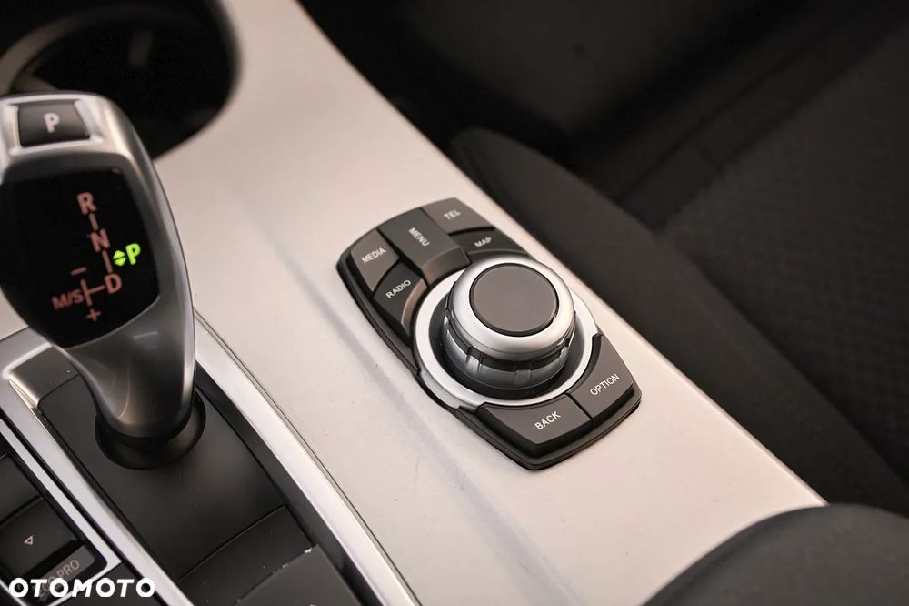 BMW X3 xDrive20d - 33