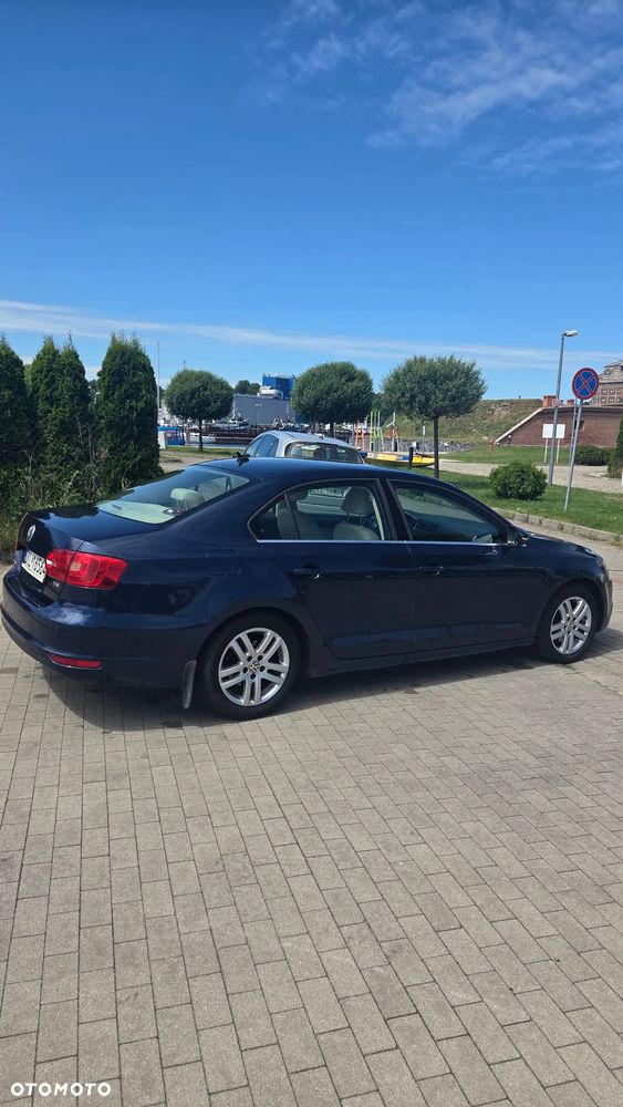Volkswagen Jetta 1.4 TSI Highline - 5