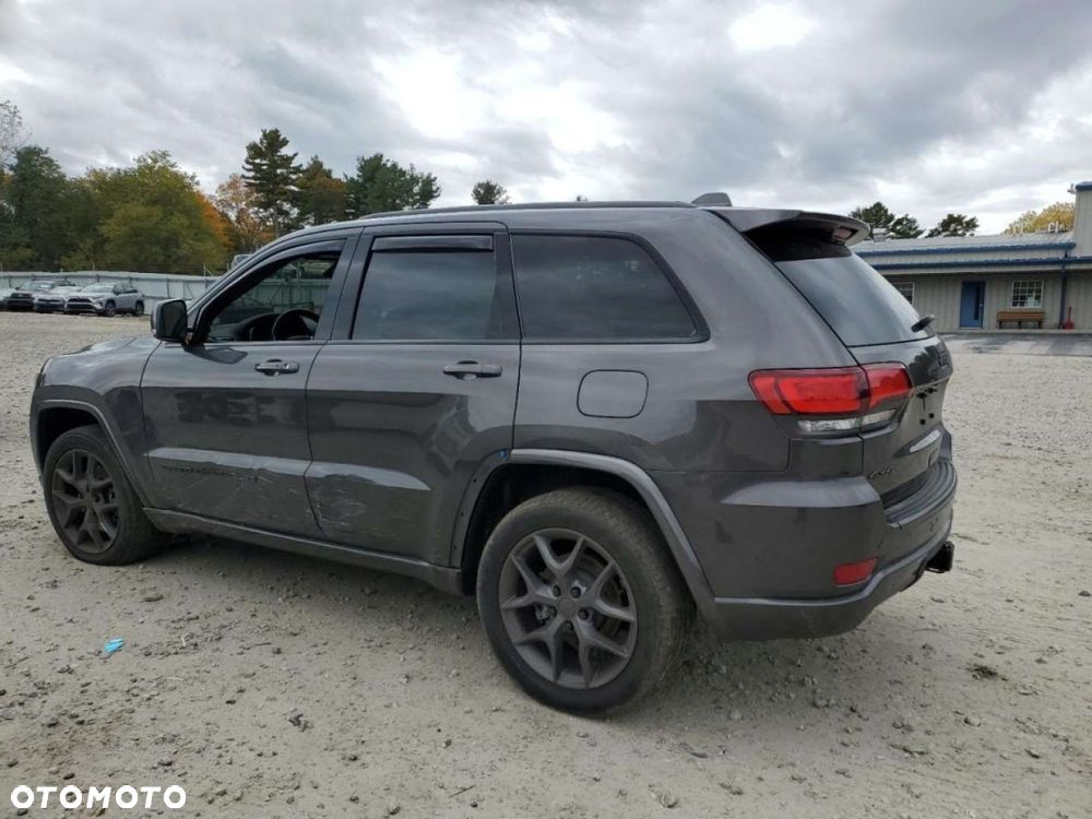Jeep Grand Cherokee - 6