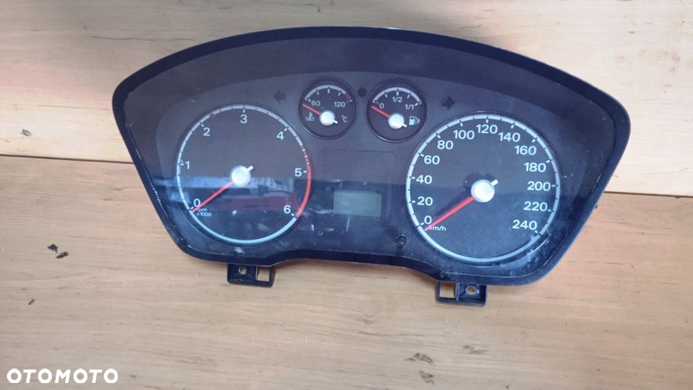 Licznik zegary Ford focus MK2 1.6 TDCI 4M5T10849CL - 1