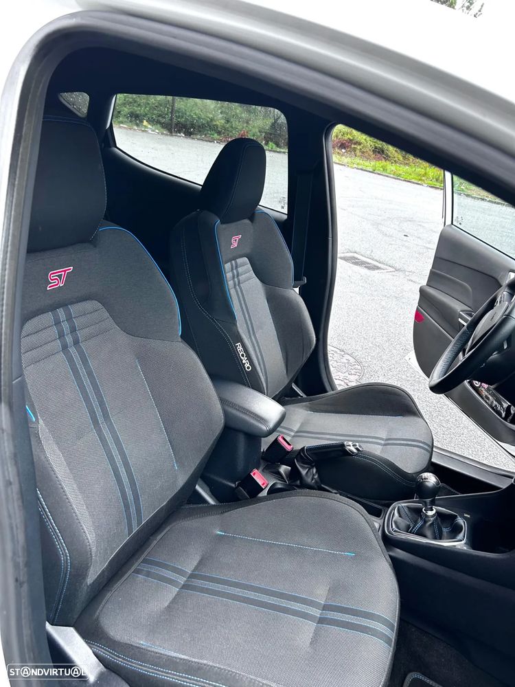 Ford Fiesta 1.5 EcoBoost S&S ST X - 21