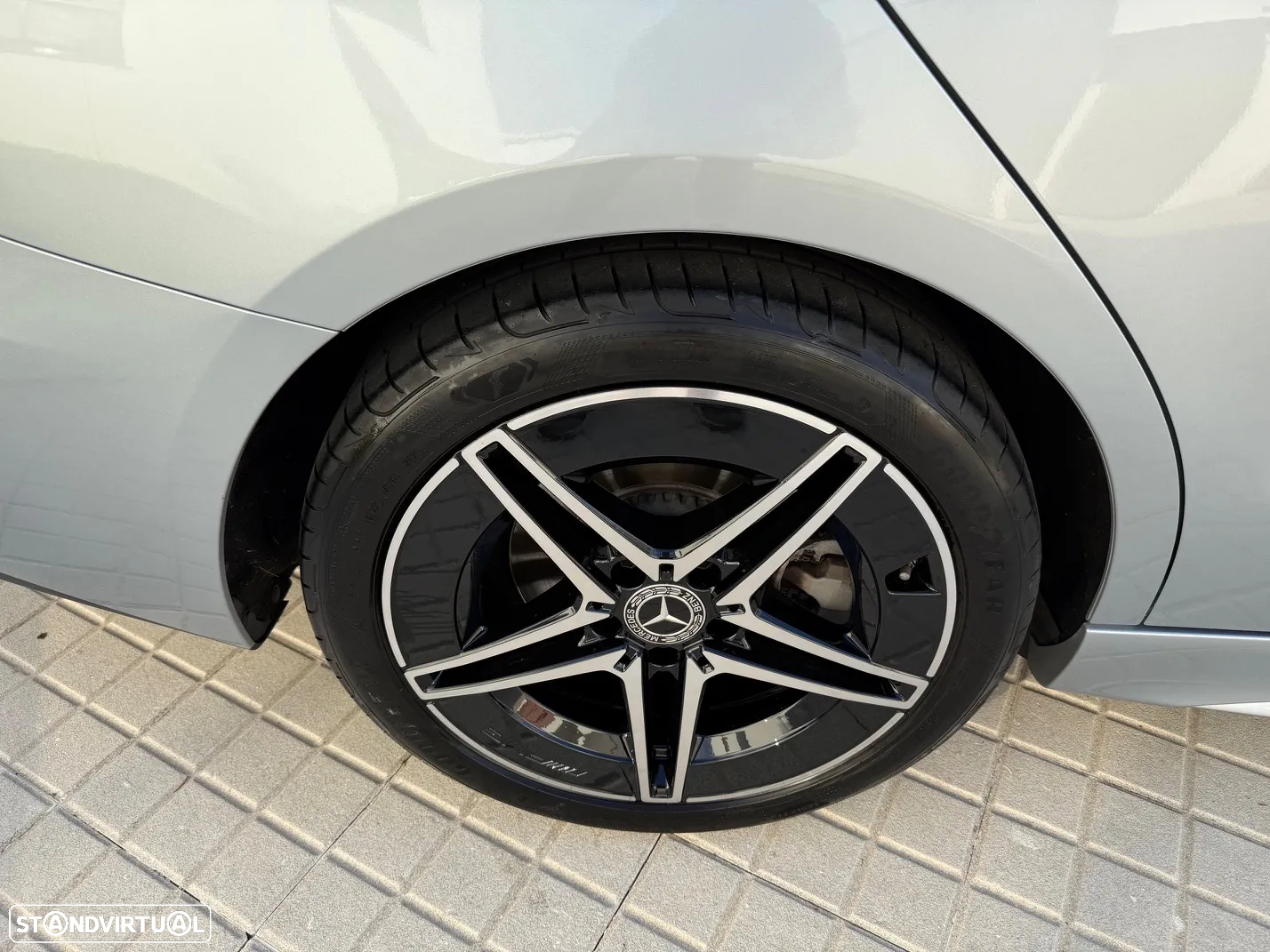 Mercedes-Benz C 220 d AMG Line - 13