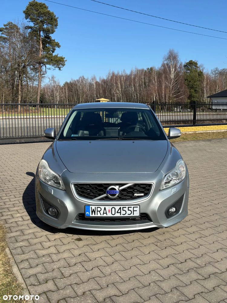 Volvo C30 D2 R-Design - 3