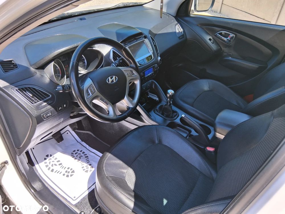 Hyundai ix35 1.7 CRDi 2WD Comfort - 11