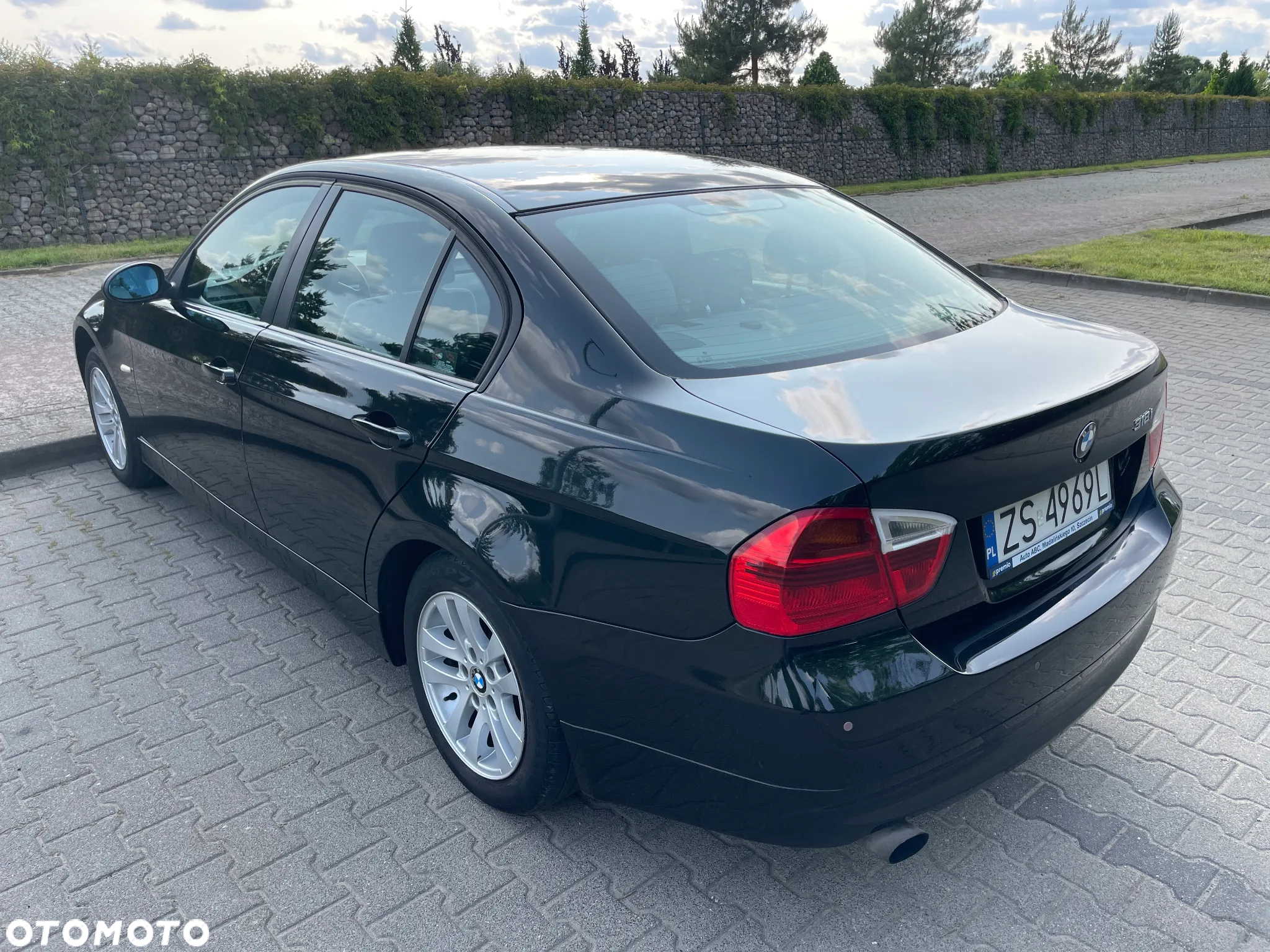 BMW Seria 3 318i - 2