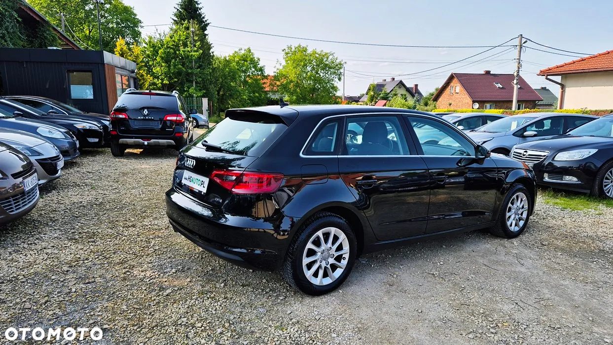 Audi A3 1.2 TFSI Sportback S tronic Ambiente - 12