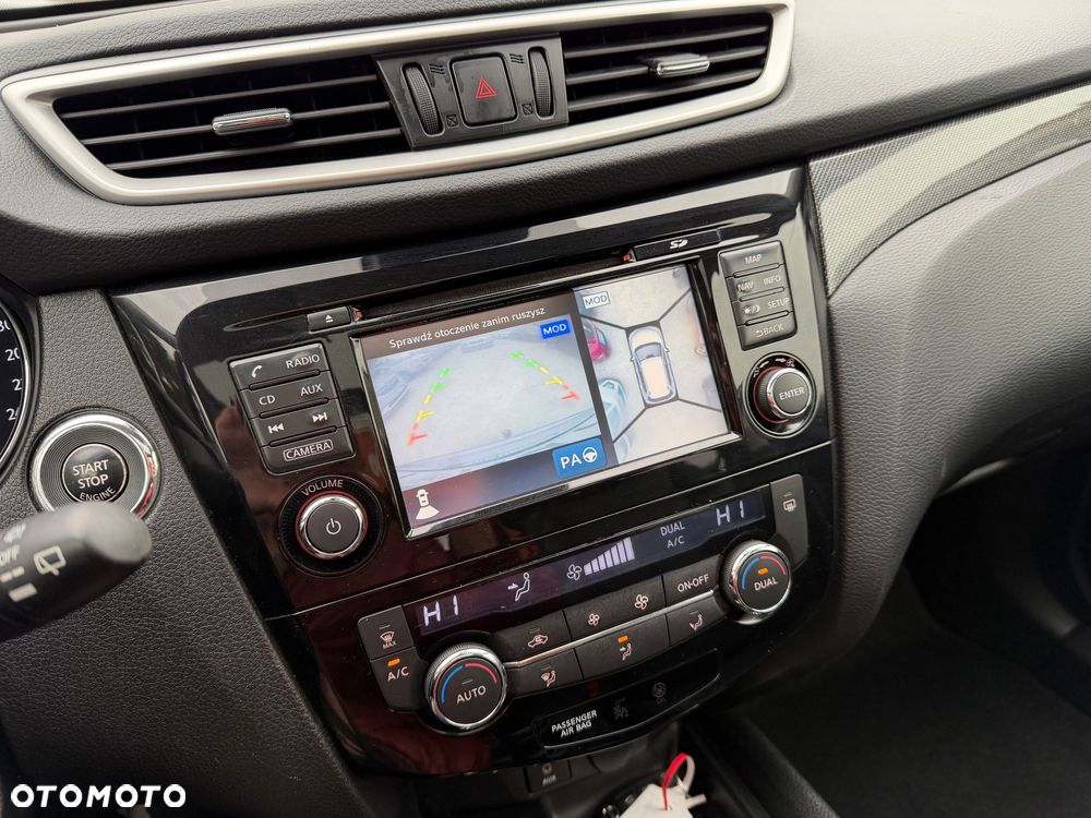 Nissan X-Trail 1.6 DIG-T Tekna - 26