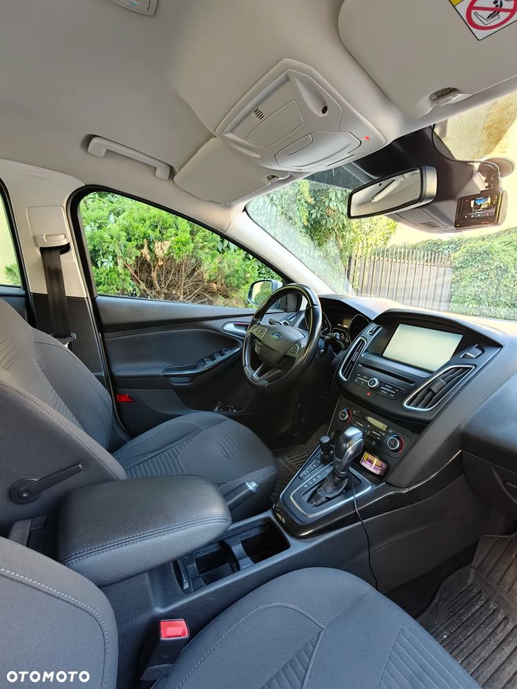 Ford Focus 2.0 TDCi Titanium ASS PowerShift - 18