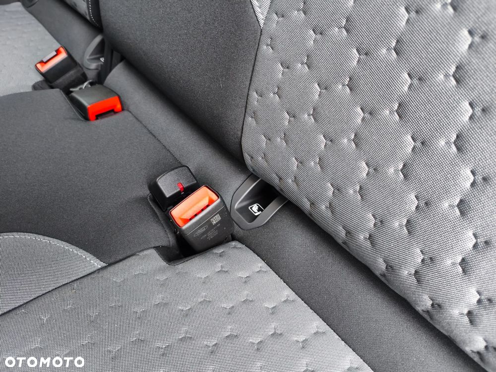 Ford Tourneo Courier 1.0 EcoBoost Titanium - 26