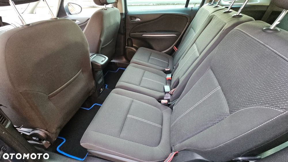 Opel Zafira Tourer 1.4 Turbo drive - 34