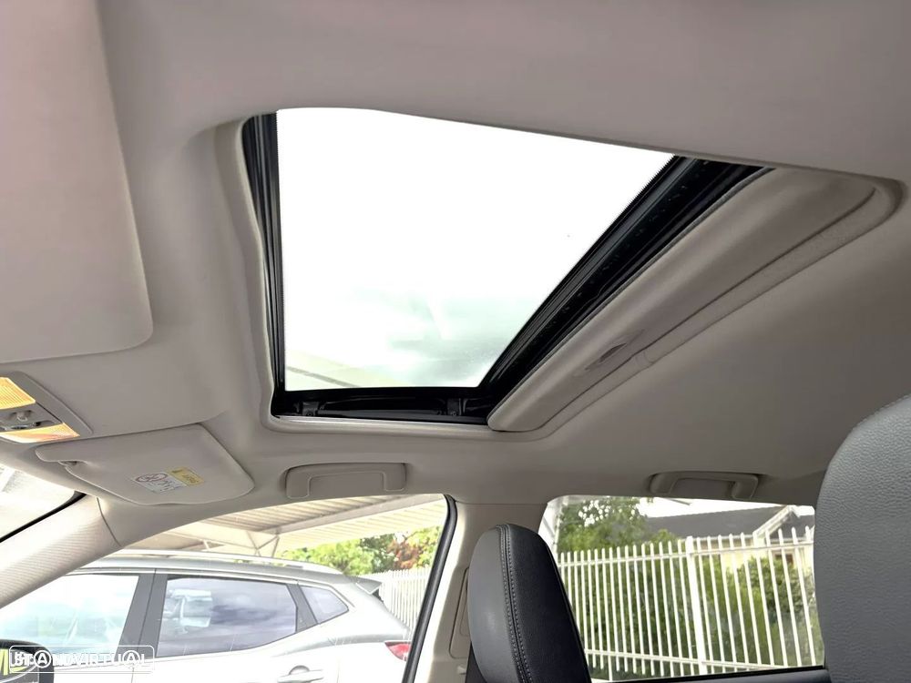 Mitsubishi Outlander 2.2 DI-D Instyle Navi - 17