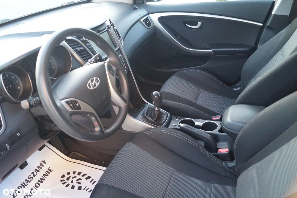 Hyundai i30 - 33