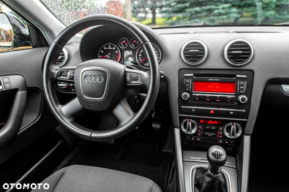 Audi A3 Sportback 1.6 Ambition - 23