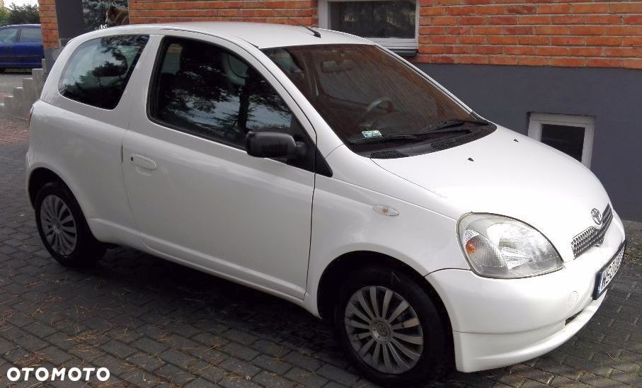 Toyota Yaris 1.0 Base - 7