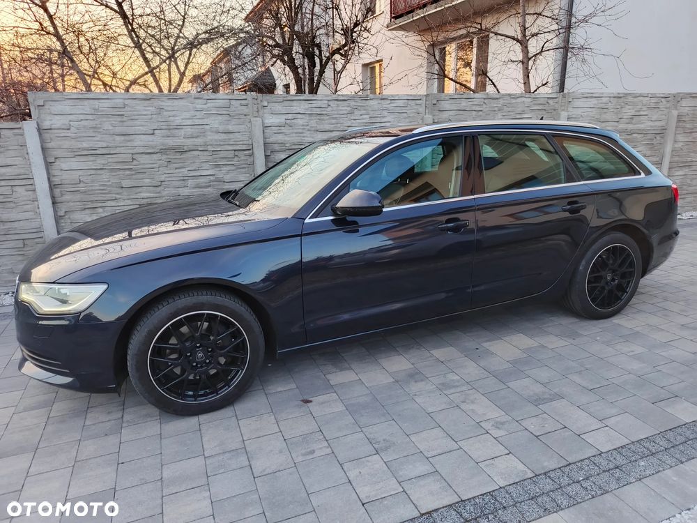 Audi A6 Avant - 30
