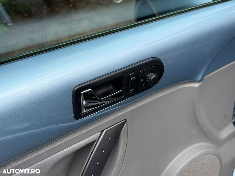 Volkswagen Beetle - 11