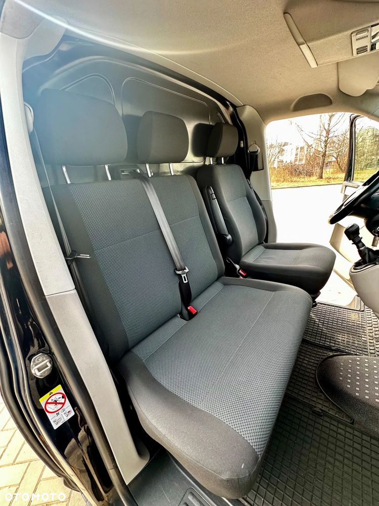Volkswagen Transporter - 13