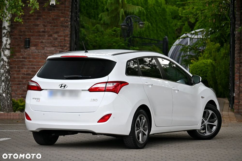 Hyundai i30 1.4 BlueDrive Comfort - 16