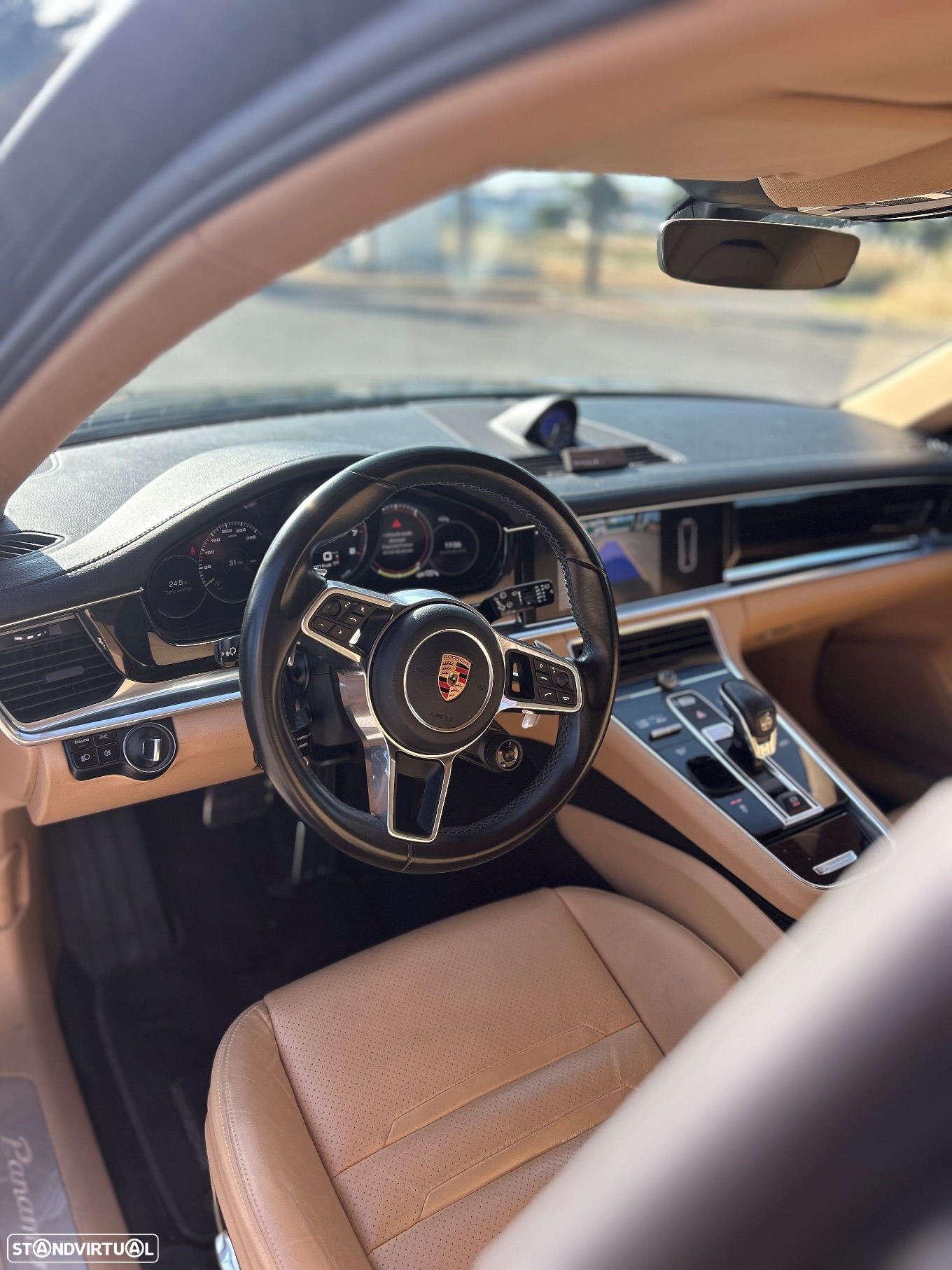 Porsche Panamera Sport Turismo 4 E-Hybrid - 10