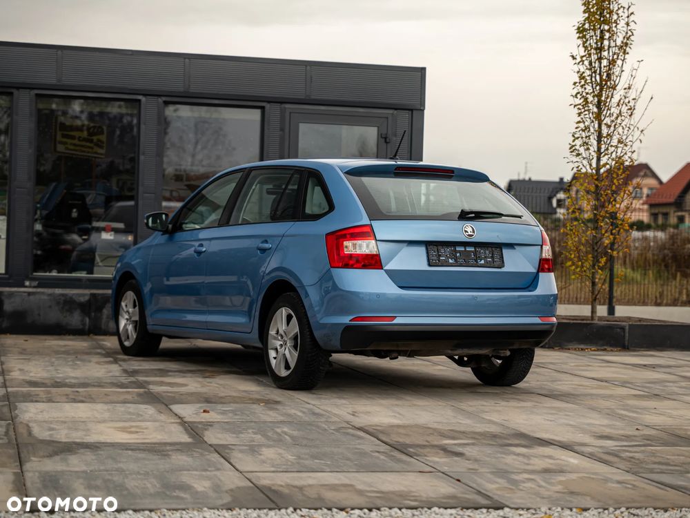 Skoda RAPID - 18