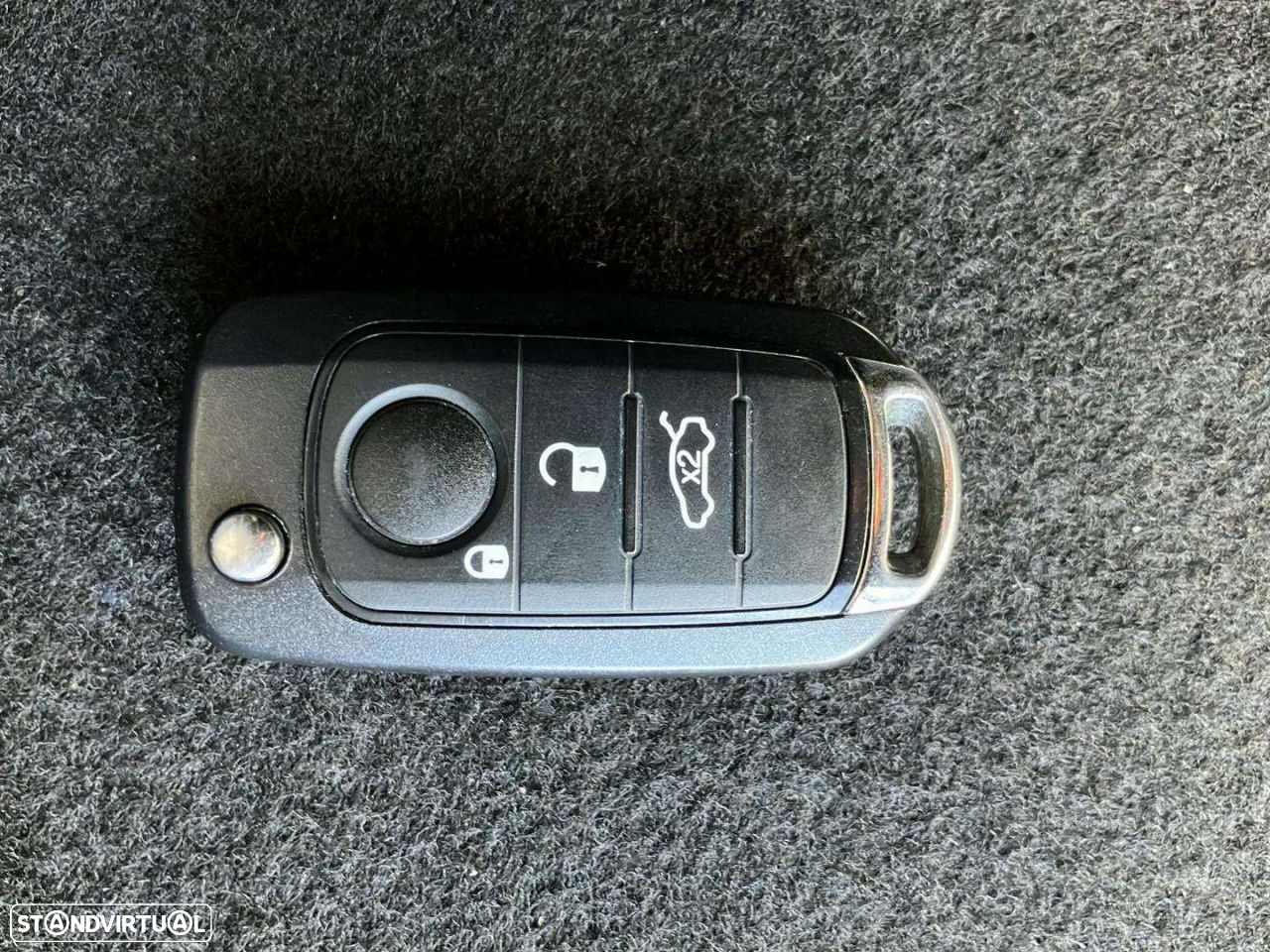 Fiat Tipo 1.3 M-Jet Lounge J17 - 18