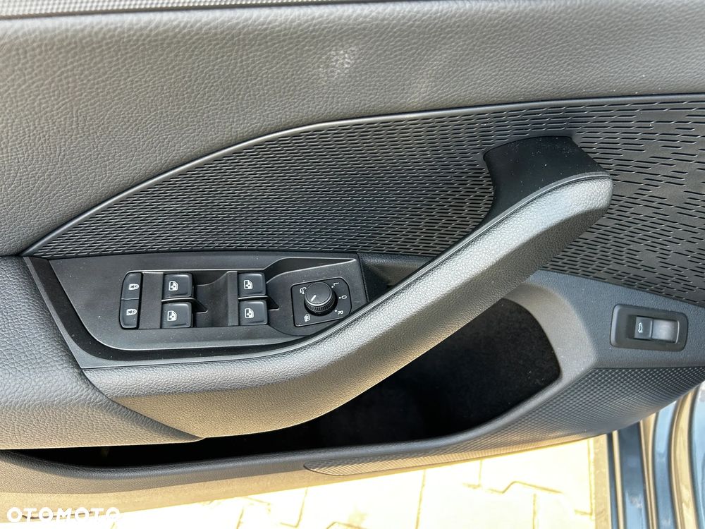 Skoda Octavia 2.0 TDI Selection DSG - 14