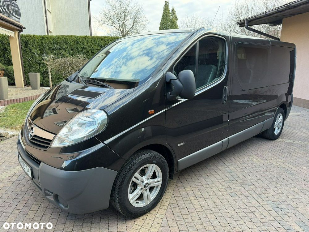 Opel Vivaro L2H1 2.9t Tecshift - 1