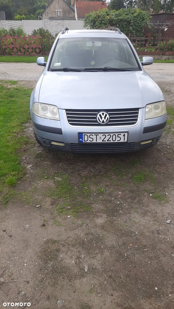 Volkswagen Passat, 2001