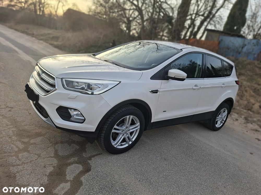 Ford Kuga 2.0 TDCi 4x4 Titanium - 2