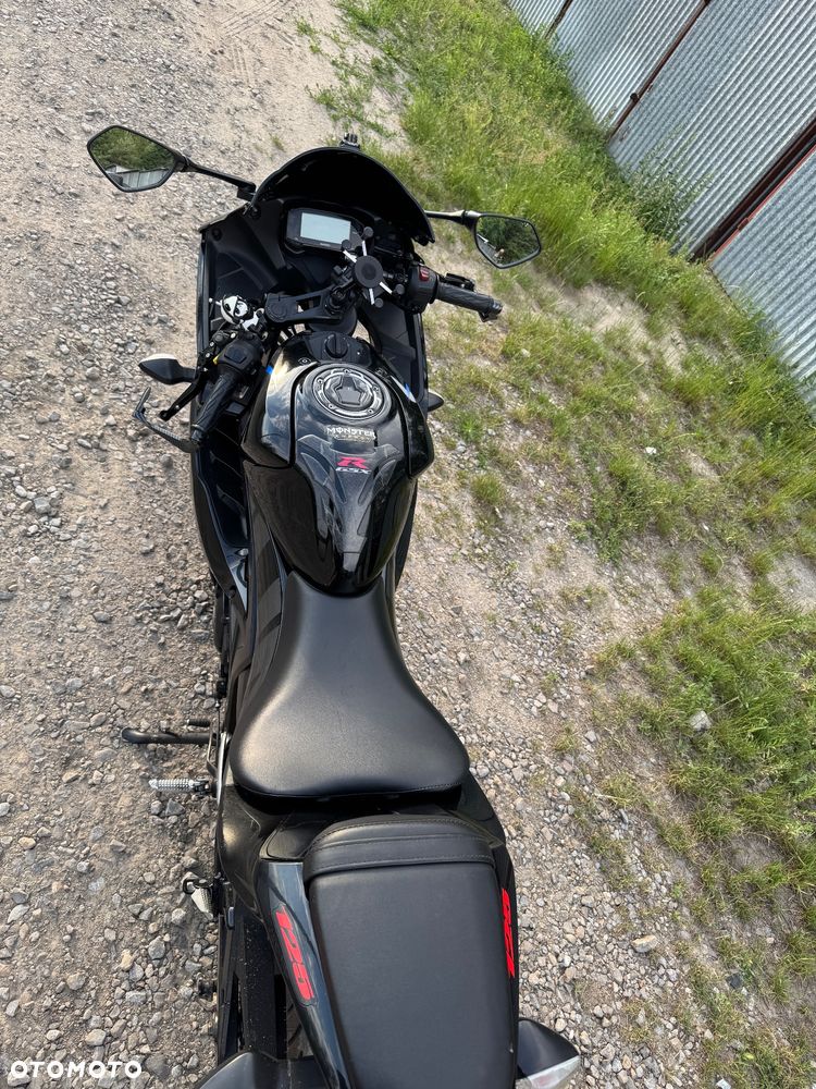 Suzuki GSX-R - 9