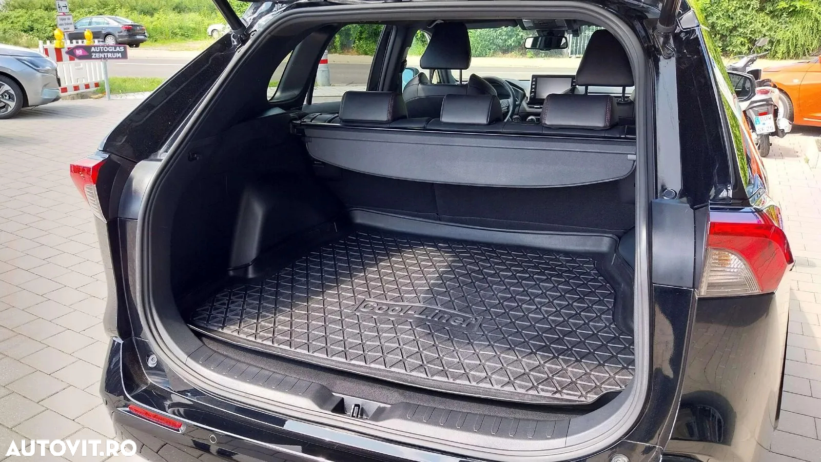 Suzuki Across PLUG-IN HYBRID - 14