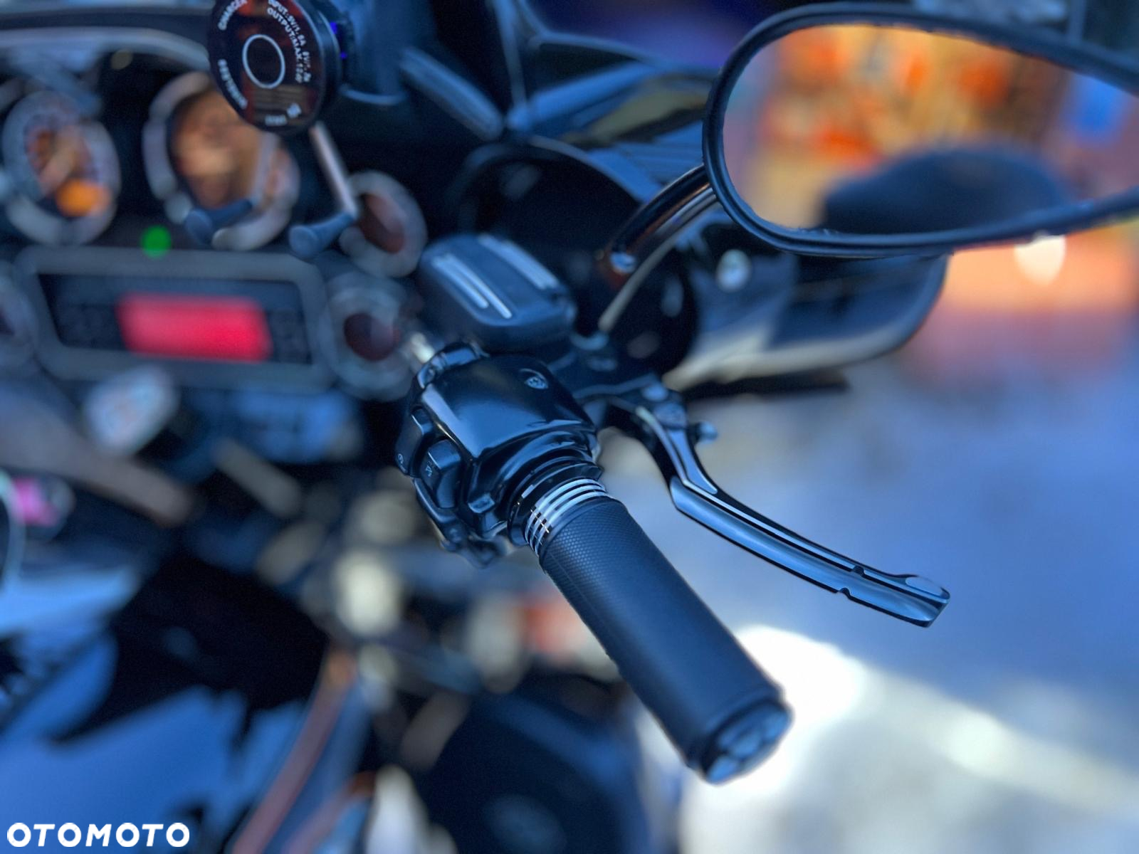 Harley-Davidson Street Glide Trike - 9