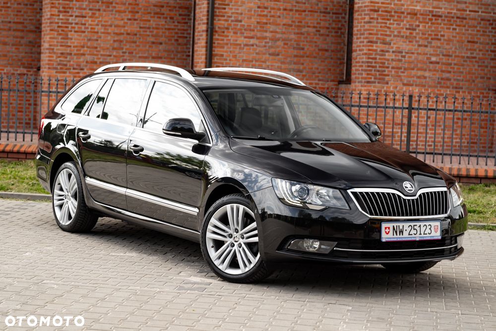Skoda Superb 2.0 TDI Green tec 4x4 DSG Elegance - 1