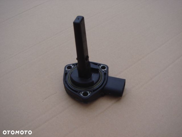 czujnik poziomu oleju bmw e46 320d 2.0d 150KM - 1