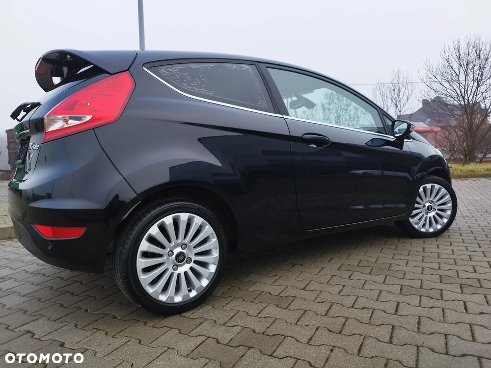 Ford Fiesta - 8