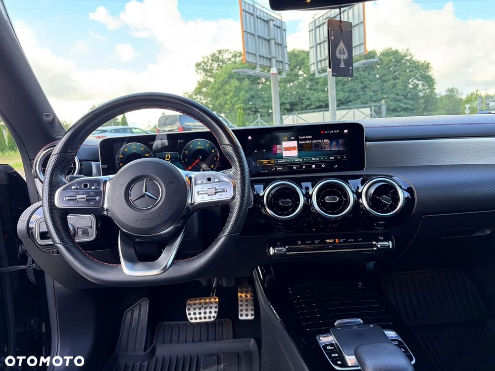 Mercedes-Benz CLA 200 AMG Line 7G-DCT - 28