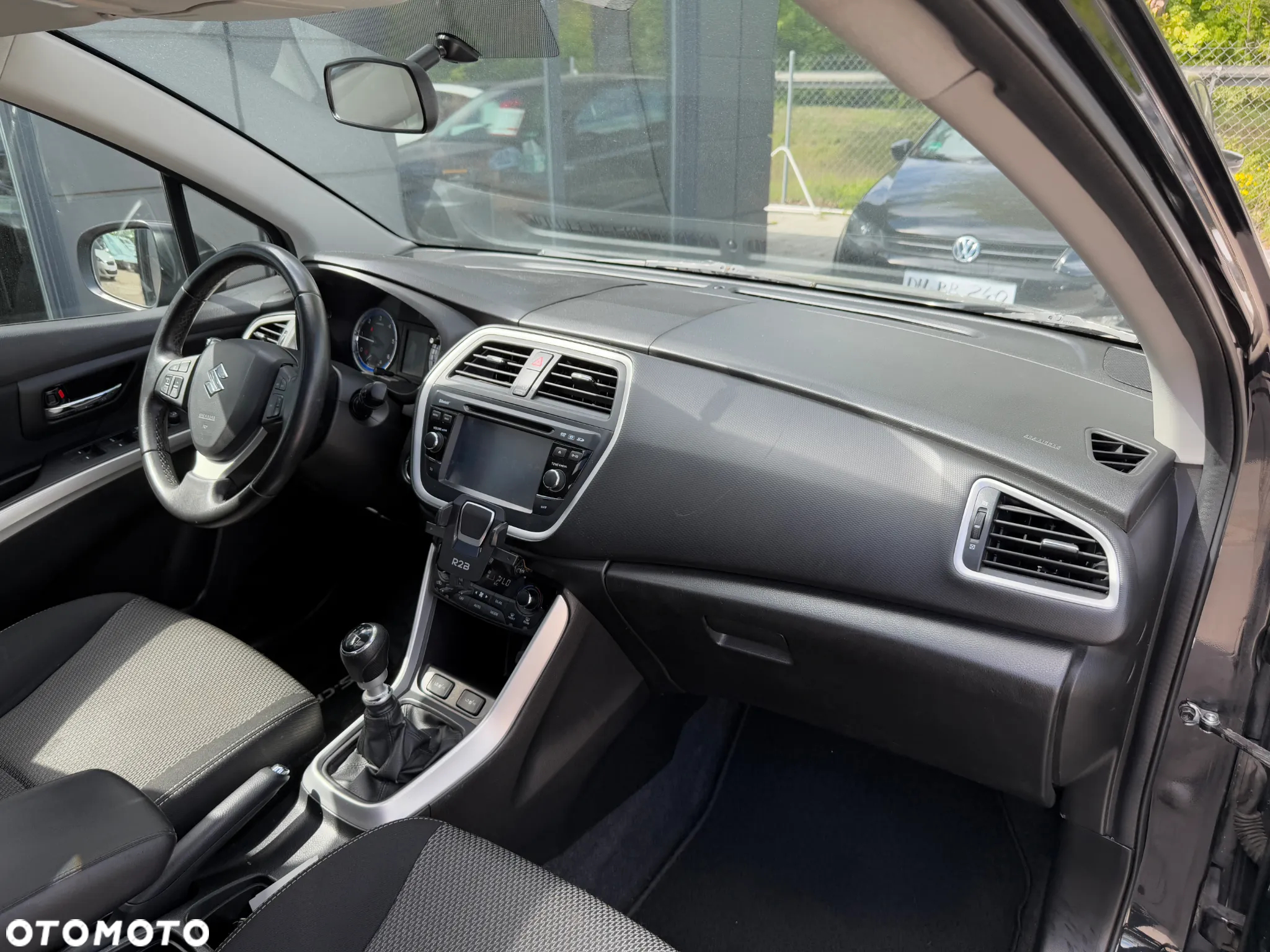 Suzuki SX4 S-Cross 1.6 DDiS 4x2 Comfort - 24